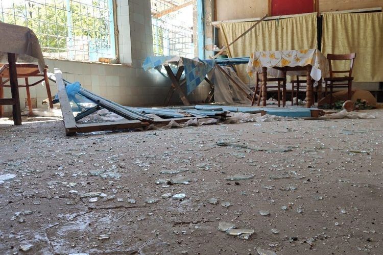 В Агдамском районе в жилой дом попал артиллерийский снаряд  