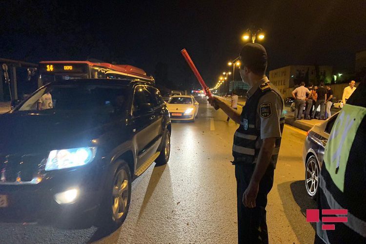 При ДТП в Гяндже погиб 1 человек, еще четверо госпитализированы