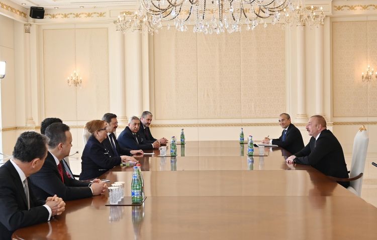 Президент Ильхам Алиев принял министра торговли Турции - ОБНОВЛЕНО