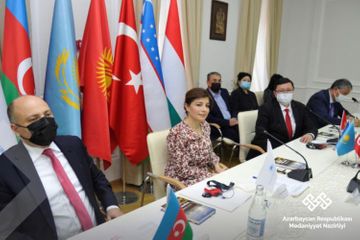 Состоялась презентация книги стихов Лейлы Алиевой
