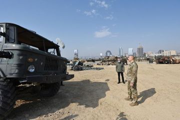 Президент Ильхам Алиев принял участие в открытии Парка военных трофеев в Баку - ОБНОВЛЕНО-1