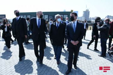 Участники международной конференции ознакомились с Парком военных трофеев в Баку