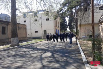 Члены Сената Италии посетили в Гяндже территорию, подвергшуюся обстрелу со стороны Армении 