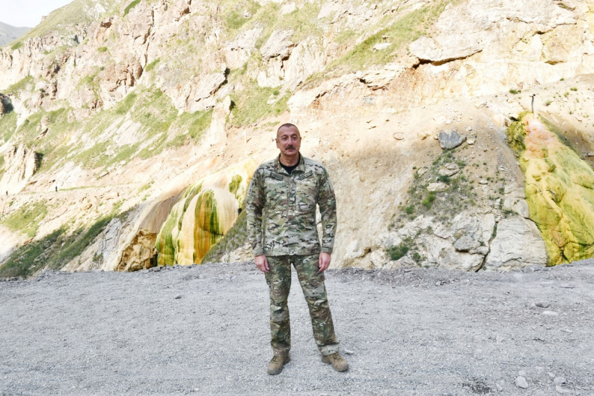 Президент Ильхам Алиев