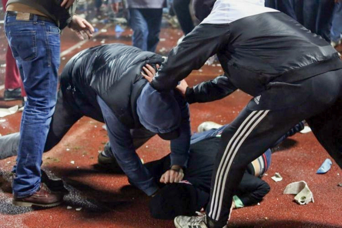 В Баку в известном  пабе охранник забил до смерти посетителя