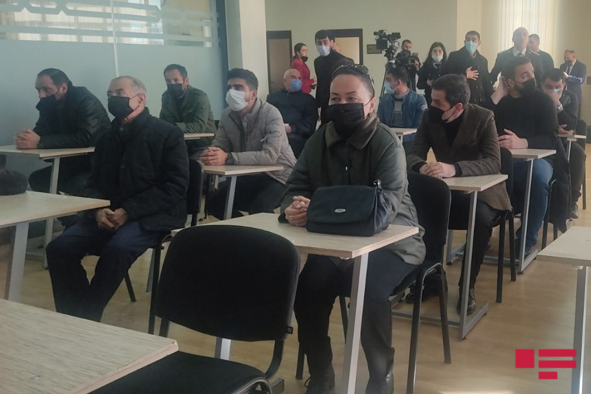 Сегодня в связи с Актом об амнистии из управлений пробации были отпущены на свободу еще 20 заключенных
