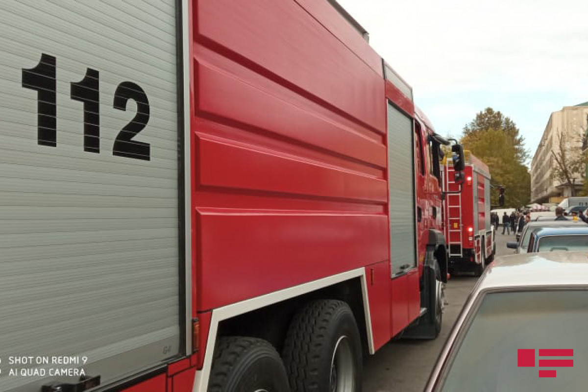 Пожар в жилом доме в Гарадаге потушен, жители эвакуированы – ОБНОВЛЕНО-1 