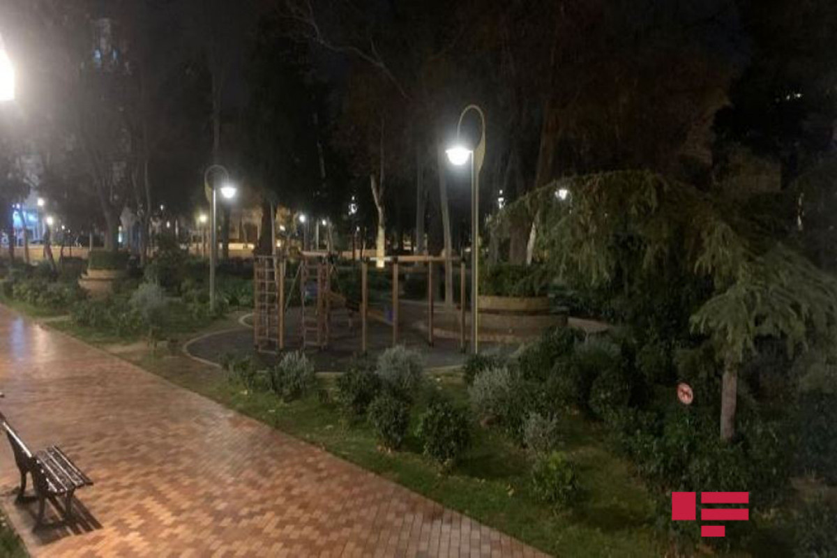 Юноша получил ножевые ранения в драке в центре Баку