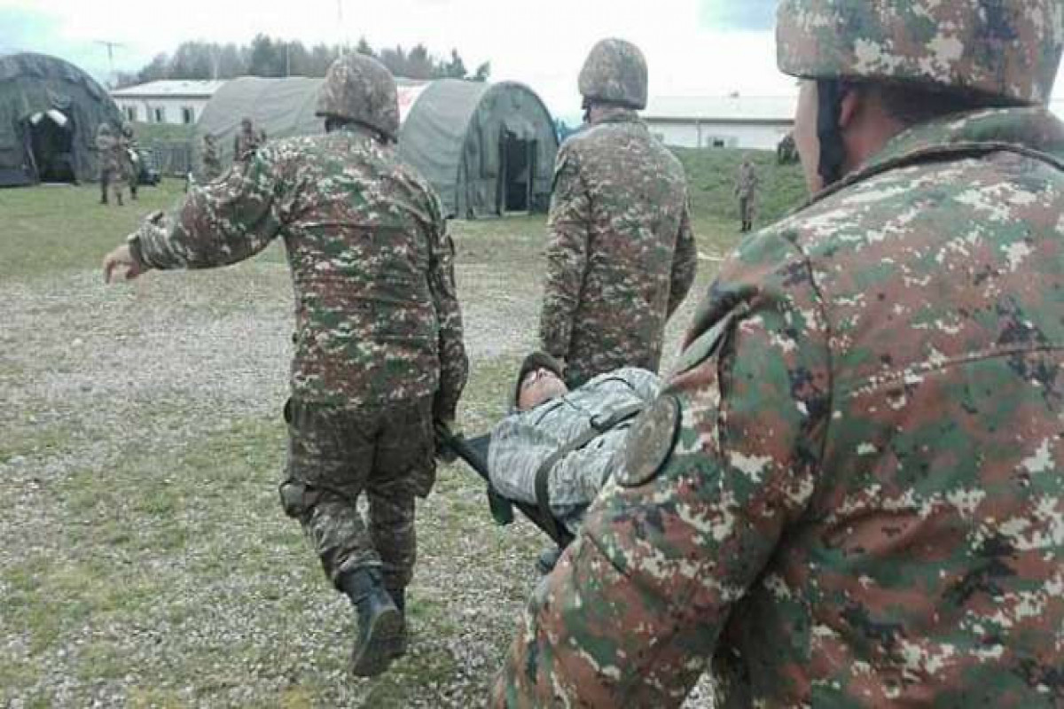 В одной из воинских частей Армении один солдат убит, еще двое ранены сослуживцем