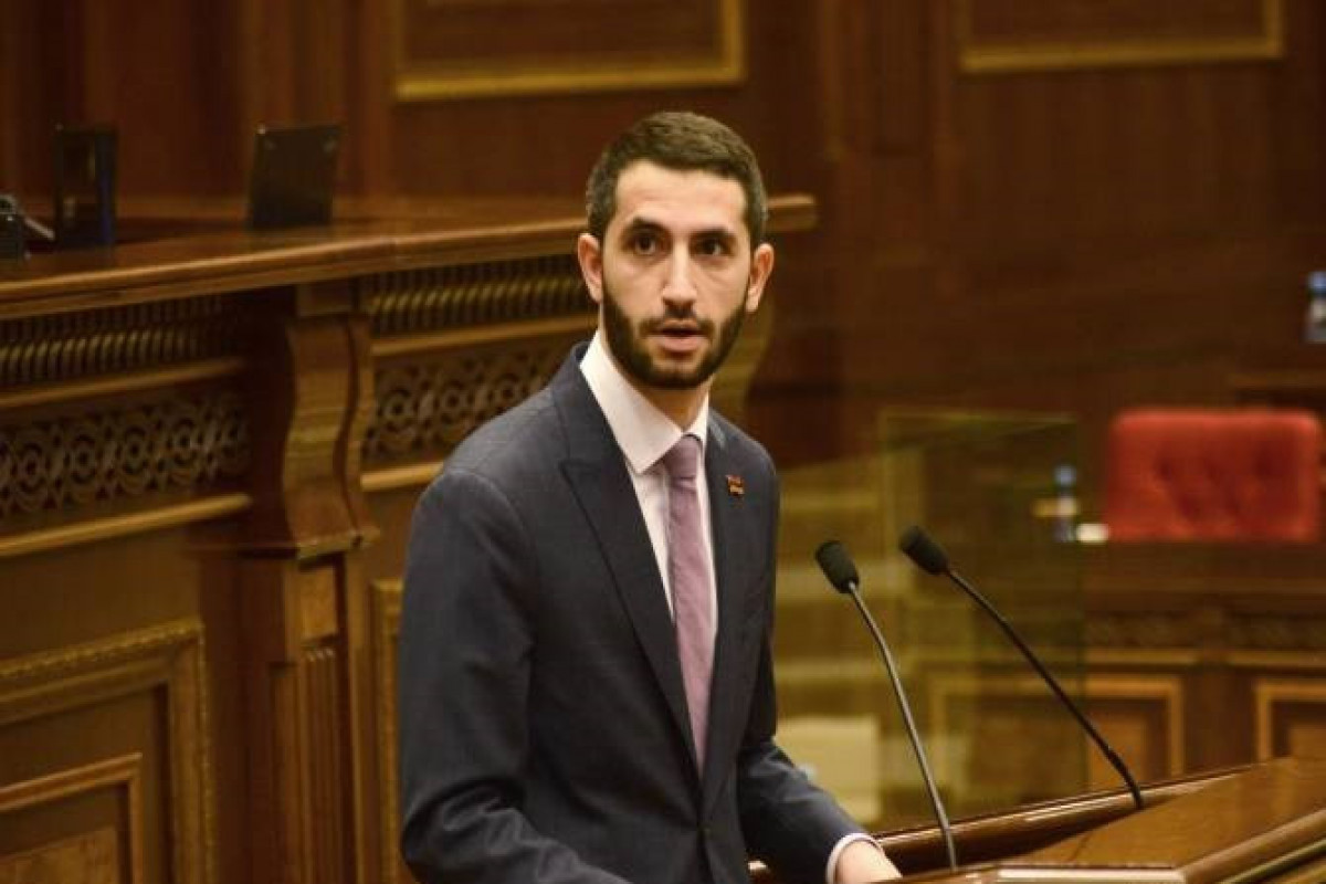 вице-спикер парламента Армении Рубен Рубинян