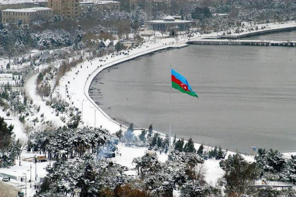 В Баку пойдет мокрый снег, снег