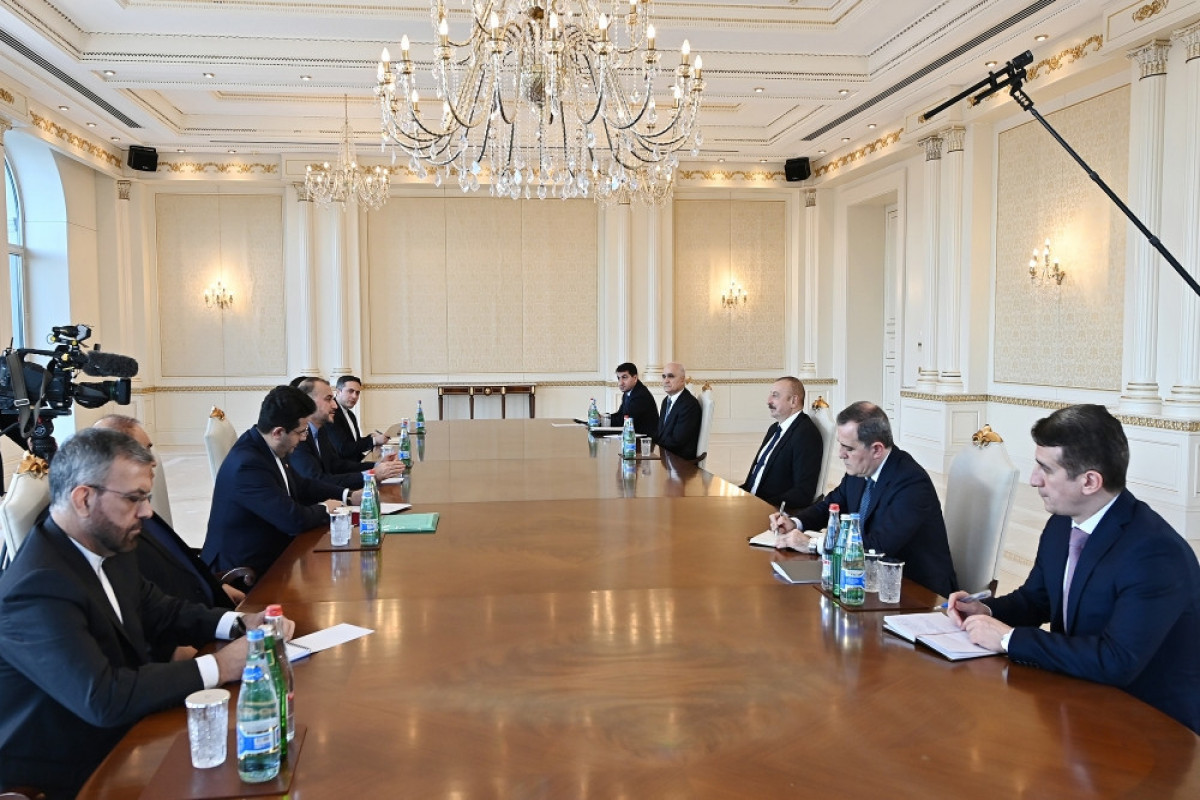Президент Азербайджана принял главу МИД Ирана