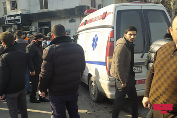 В Мингячевире попал в аварию автомобиль скорой помощи, есть пострадавшие – ФОТО 