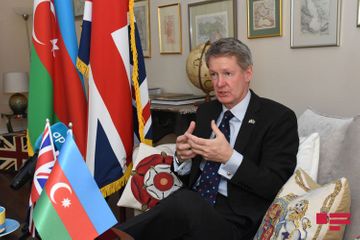 Посол Британии: Мы показали, что увеличивая рост экономики в тоже время можно сократить эмиссию углекислого газа