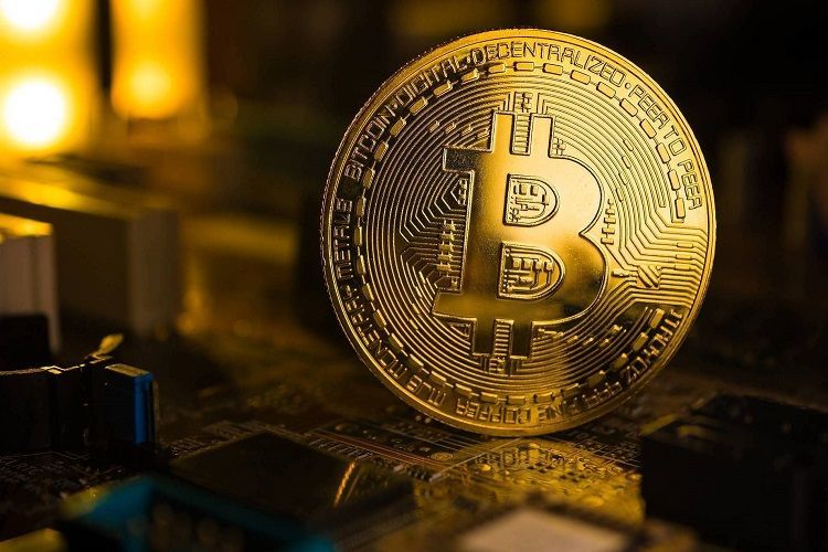 Биткоин трижды за несколько часов побил исторический рекорд