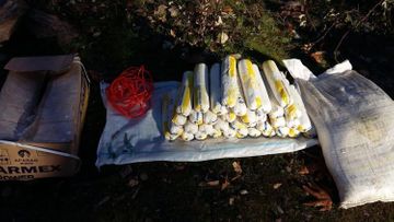 В Зангилане и Агдаме обнаружены брошенные противником боеприпасы