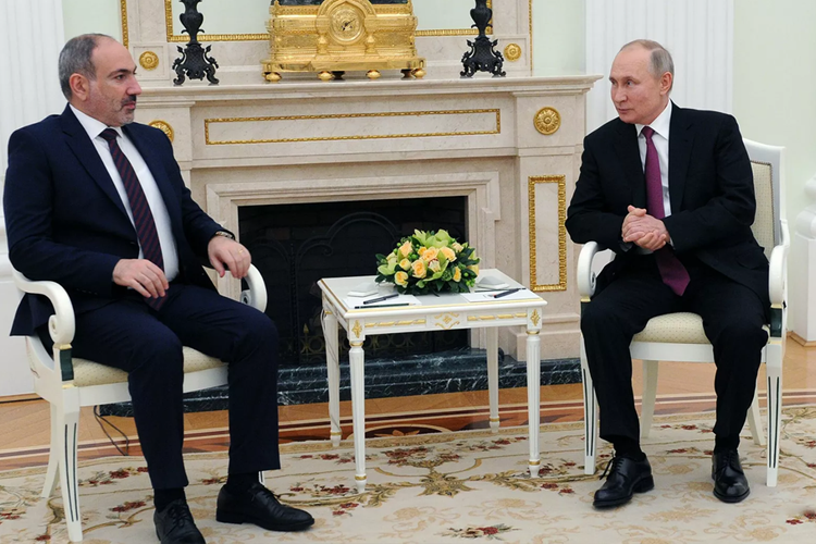 Состоялся телефонный разговор между Путиным и Пашиняном