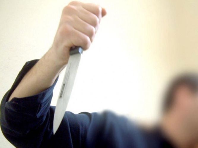 В Гёйчае задержан зарезавший клиента продавец  