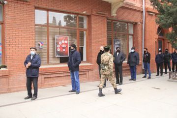 Началось возмещение ущерба, причиненного гражданскому населению Гянджи в результате армянской агрессии