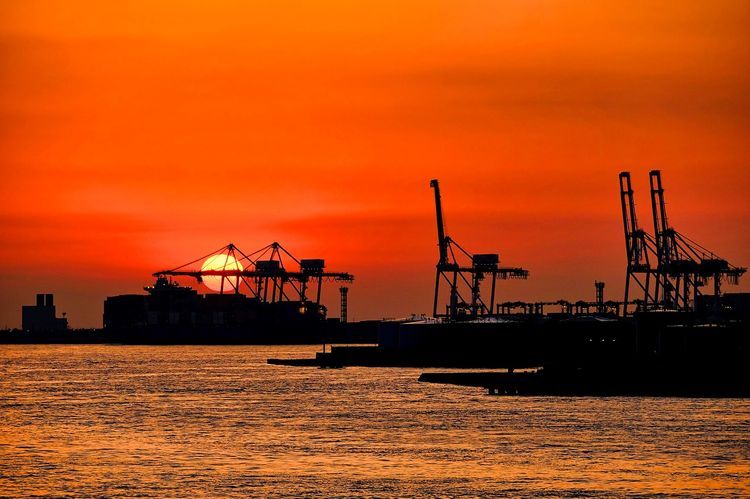 Азербайджанская нефть незначительно подешевела