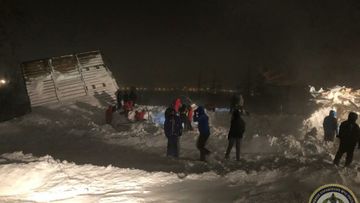 В результате схода лавины в России погибли три человека - ВИДЕО - ОБНОВЛЕНО-3