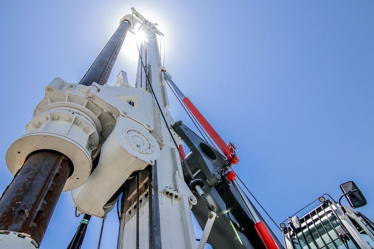 В мире увеличилось число нефтегазовых буровых
