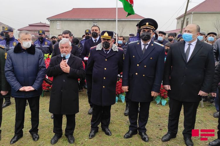Похоронен погибший солдат азербайджанской армии - ФОТО