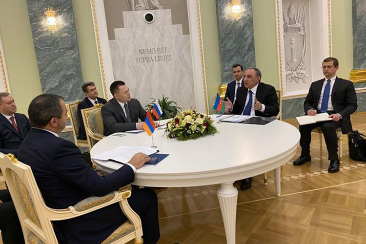 Состоялась трехсторонняя встреча генпрокуроров Азербайджана, России и Армении