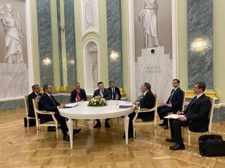 Состоялась трехсторонняя встреча генпрокуроров Азербайджана, России и Армении
