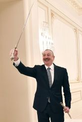 Президент Ильхам Алиев принял гендиректора ИСЕСКО - ОБНОВЛЕНО