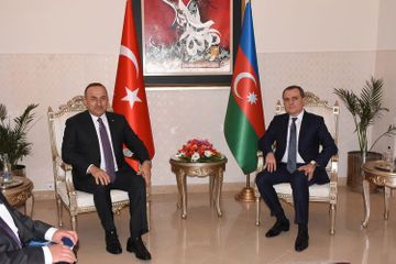 Состоялась встреча Джейхуна Байрамова и Мевлюта Чавушоглу