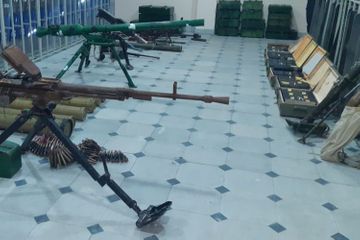Обнаружены боеприпасы, оставленные в Суговушане армянскими вооруженными подразделениями при бегстве - ВИДЕО