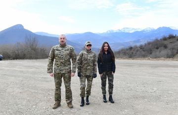 Президент Ильхам Алиев принял участие в закладке фундамента дороги Физули-Шуша и аэропорта, побывал в Шуше - ОБНОВЛЕНО-1
