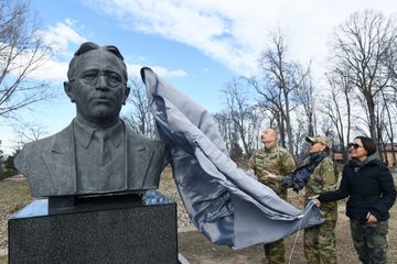 Президент Ильхам Алиев принял участие в закладке фундамента дороги Физули-Шуша и аэропорта, побывал в Шуше - ОБНОВЛЕНО-1
