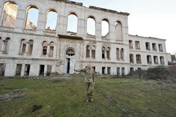 Президент Ильхам Алиев принял участие в закладке фундамента дороги Физули-Шуша и аэропорта, побывал в Шуше - ОБНОВЛЕНО-1
