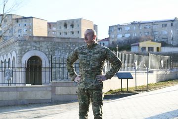 Президент Ильхам Алиев принял участие в закладке фундамента дороги Физули-Шуша и аэропорта, побывал в Шуше - ОБНОВЛЕНО-1