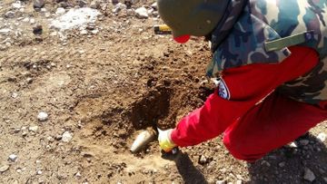 На прифронтовых территориях Азербайджана обнаружено 270 неразорвавшихся боеприпасов - ФОТО