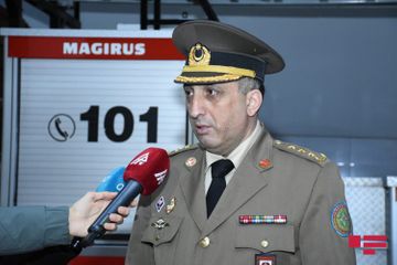 К тушению пожара в Гирканском национальном парке привлечены 1 самолет и 2 вертолета 