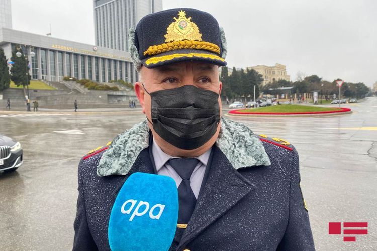 Вагиф Асадов: В 12:00 будет минута молчания, автомобили на минуту прекратят движение