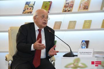Открылась выставка «Великий азербайджанский поэт и мыслитель – Низами Гянджеви»