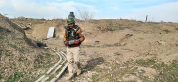В прифронтовых районах Азербайджана обнаружено большое количество неразорвавшихся боеприпасов - ФОТО