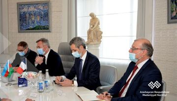 Анар Керимов встретился с госсекретарем Франции