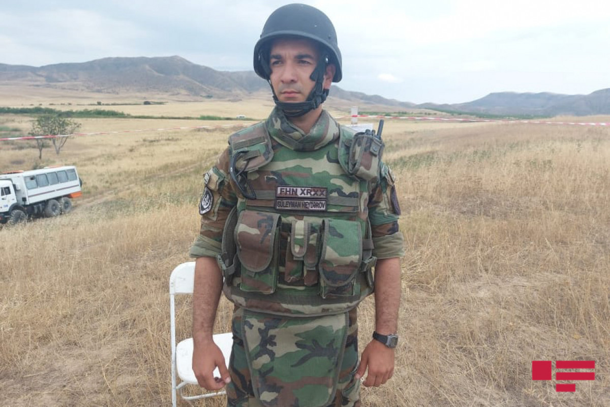 командир отряда по разминированию Службы спасения особого риска МЧС старший лейтенант Сулейман Гейдаров