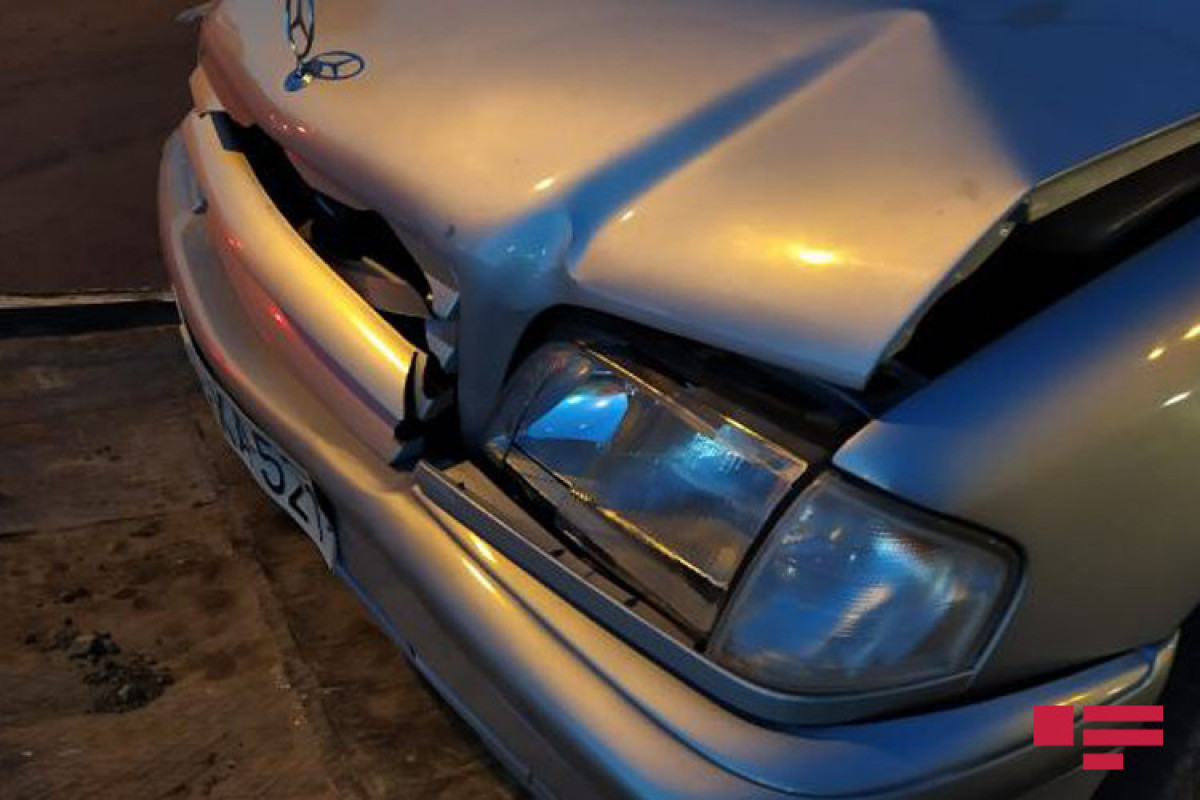 В Гяндже столкнулись три автомобиля марки «Мерседес», есть раненые -ФОТО 