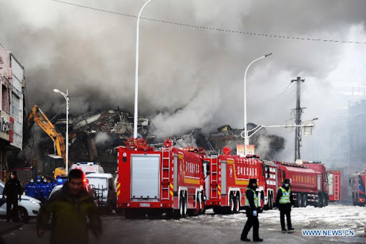 При пожаре на складе в Китае погибли 14 человек