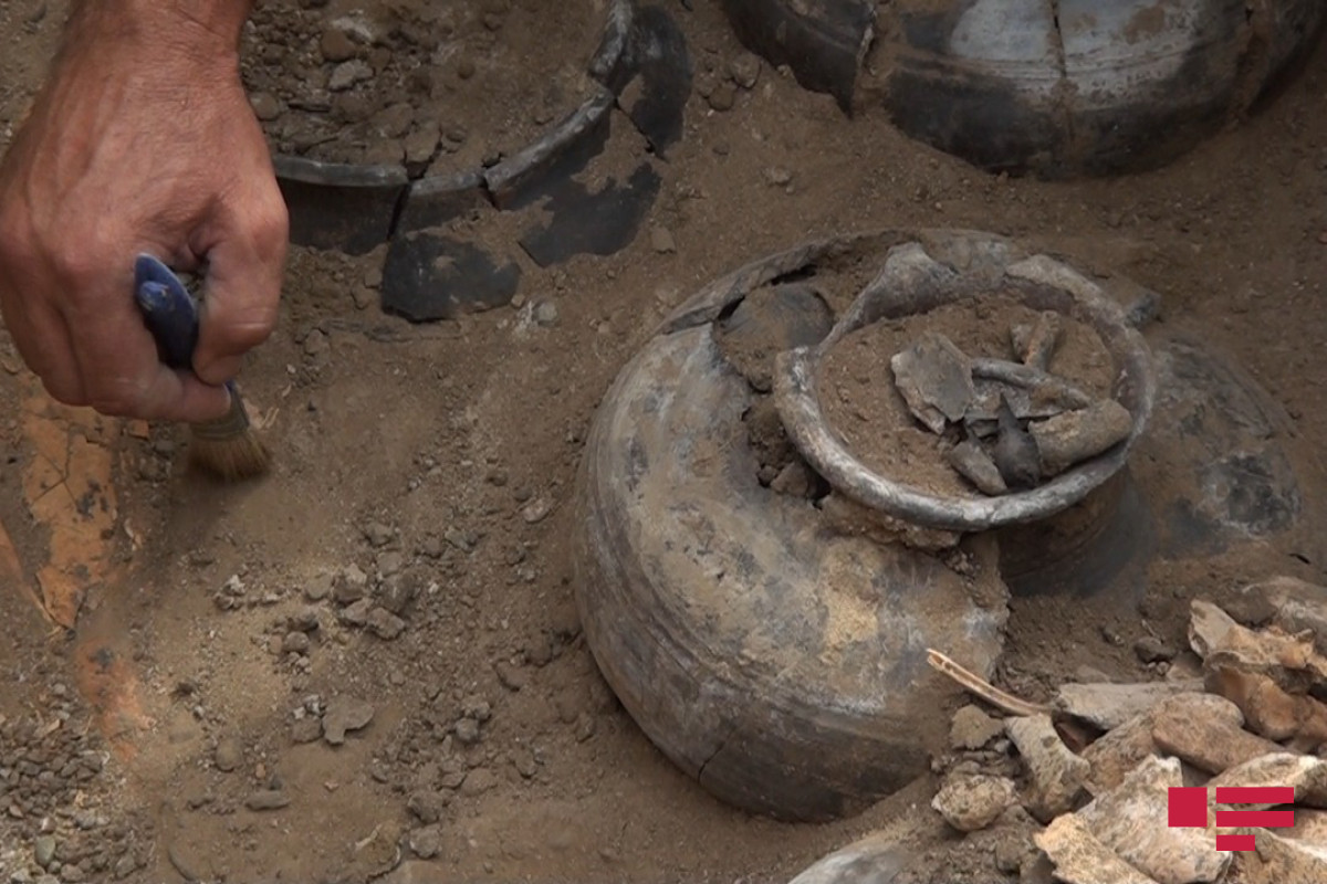 В Кешикчидаге обнаружены большие курганы, относящиеся к бронзовому веку - ВИДЕО 