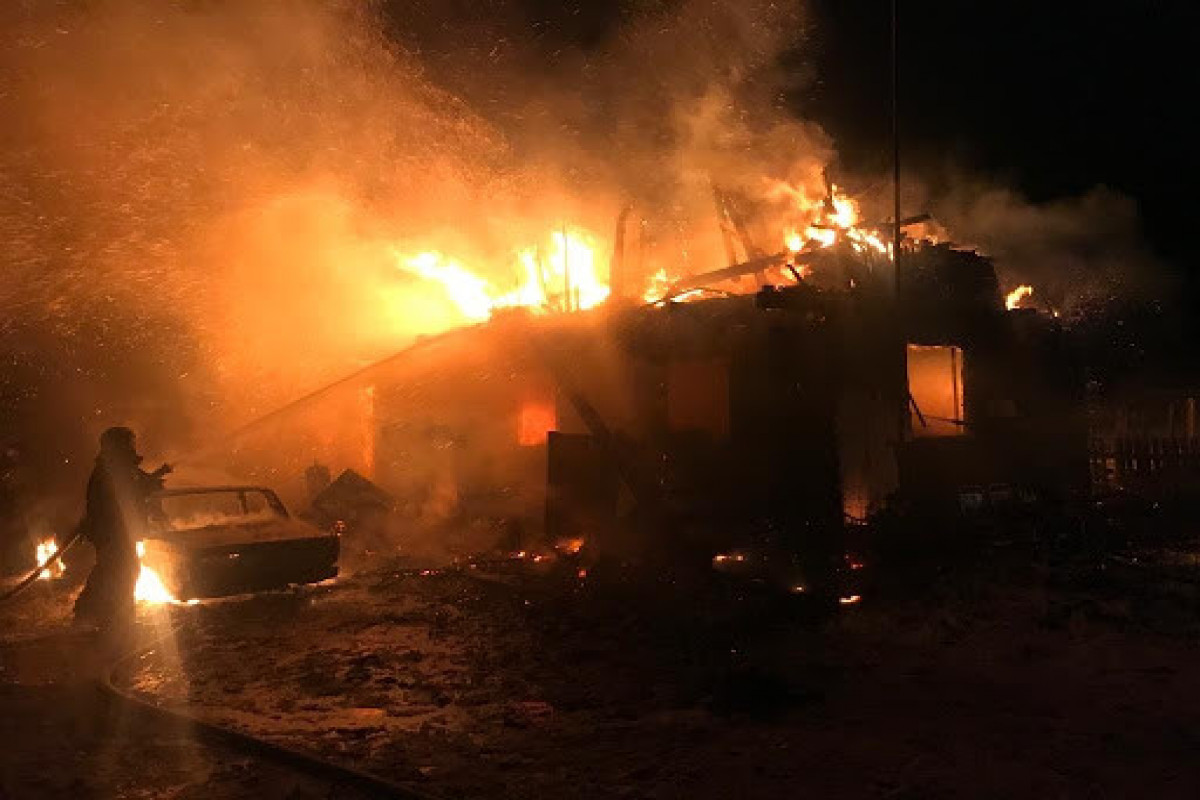 В Иркутской области РФ при пожаре погибли 3 человека