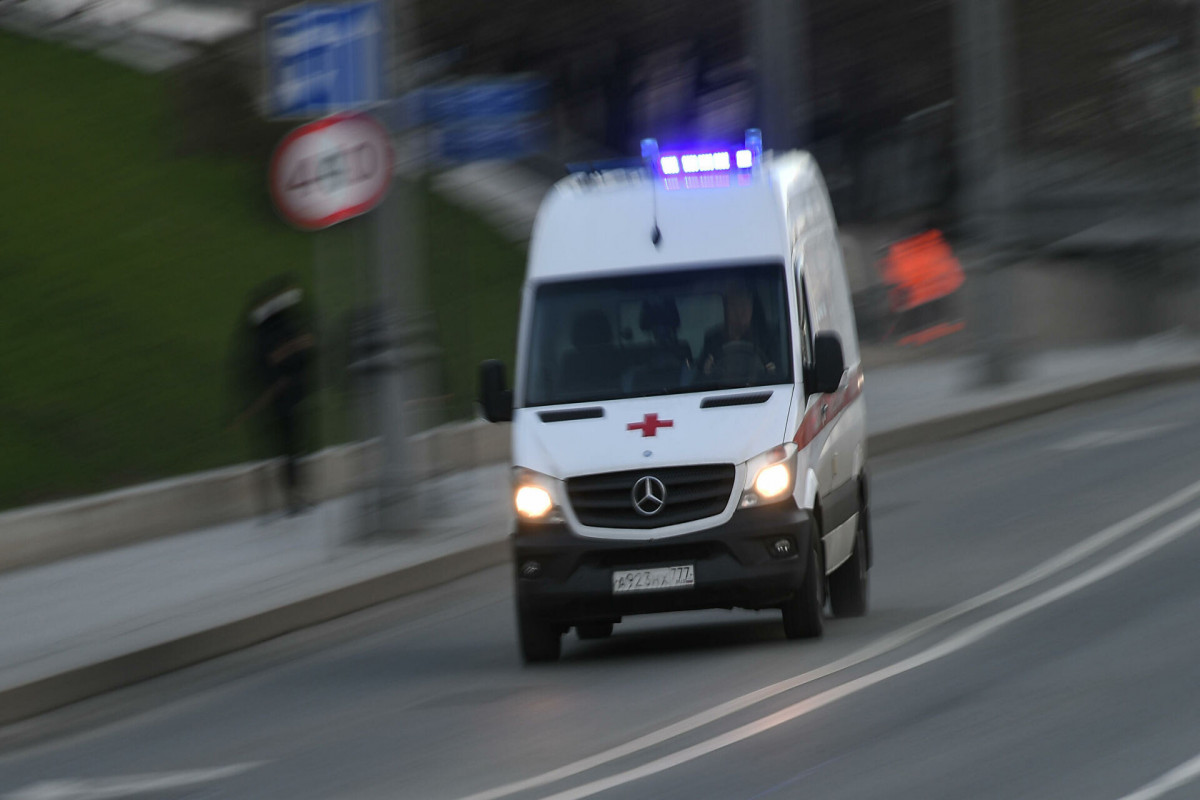 В России автобус наехал на остановку, погибли шесть человек