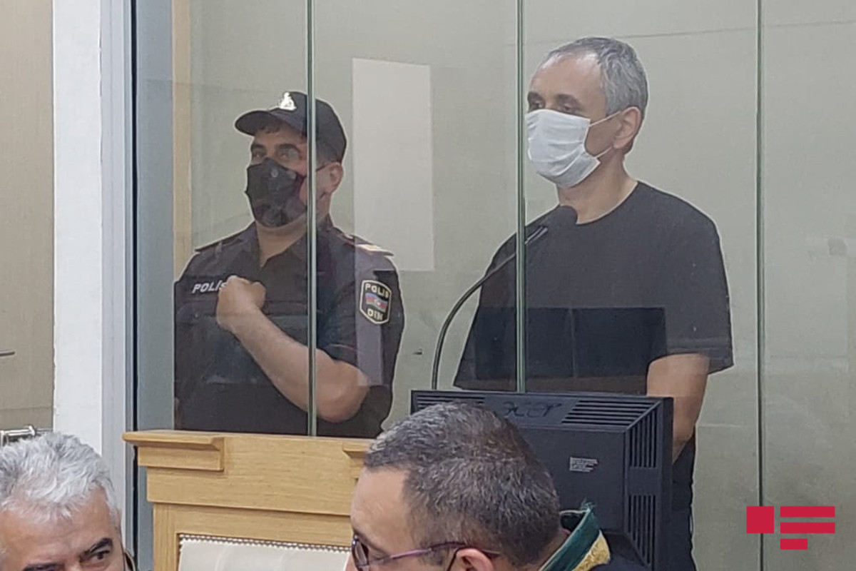 Судебное рассмотрение по уголовному делу Илькина Сулейманова, обвиняемого в убийстве 10-летней Нармин