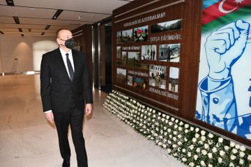 Президент Ильхам Алиев принял участие в церемонии открытия нового здания Азербайджанского Каспийского морского пароходства